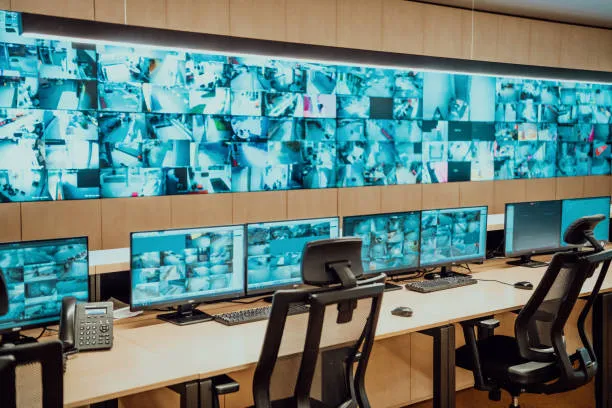 Robos a Negocios en CDMX y Estado de México: Cómo Prevenirlos con un Sistema de CCTV
